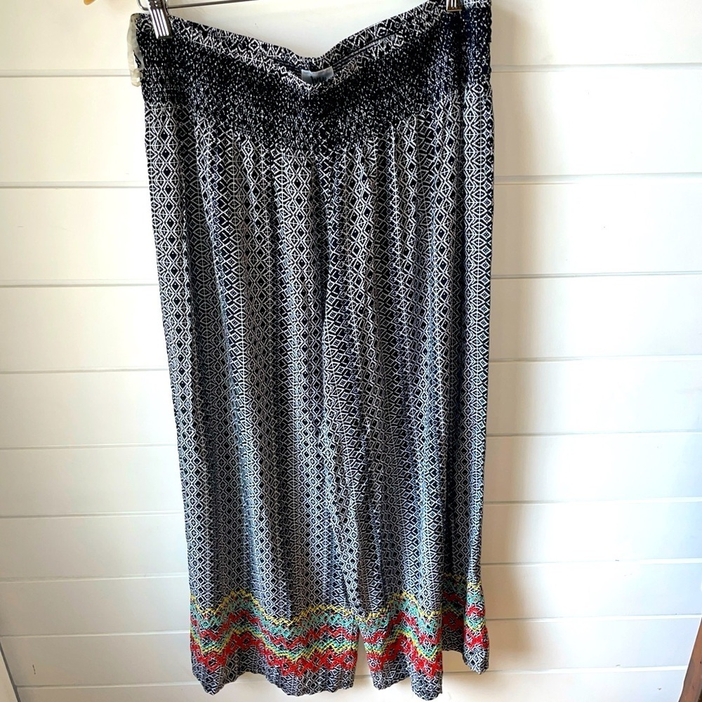 Ivy Jane Black and White Wide Leg Pants / palazzo size large/ preowned